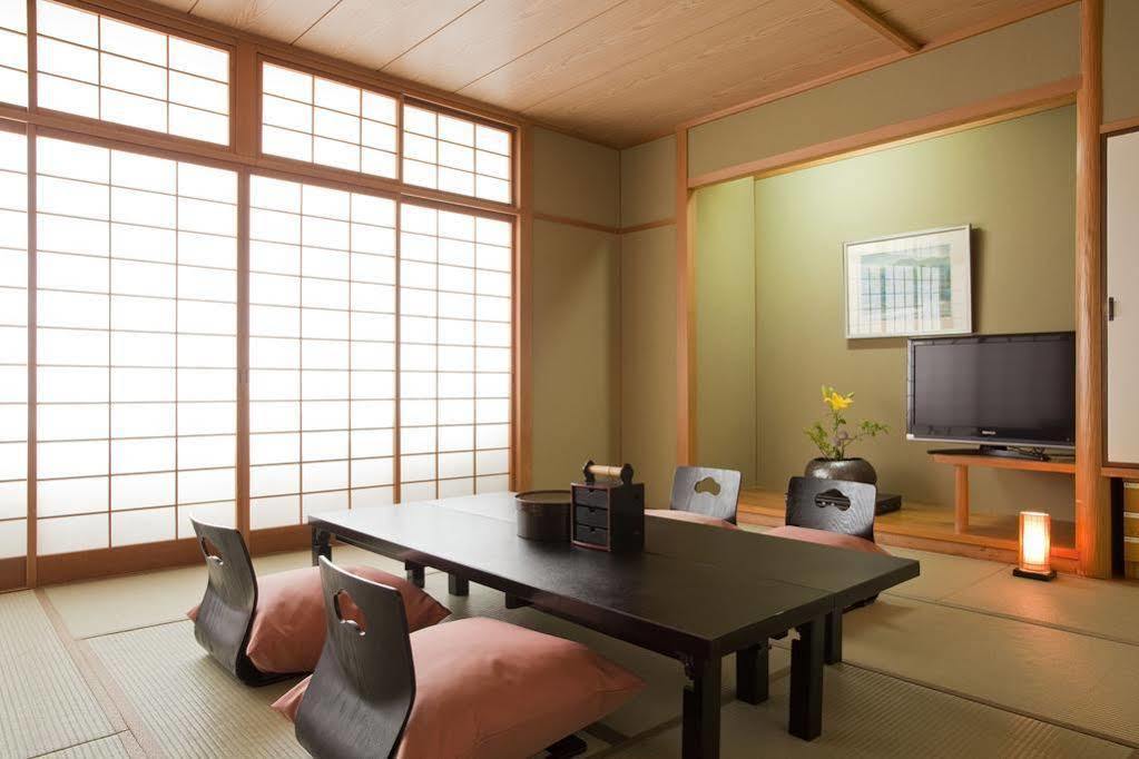 傳統日式旅館 Yamatoya Honten 大阪