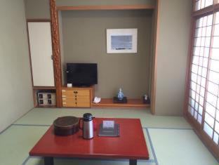 傳統日式旅館 Yamatoya Honten